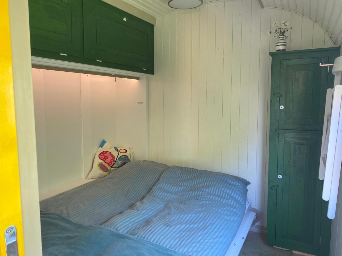 Guesthouse Gjoel Gjøl Dış mekan fotoğraf